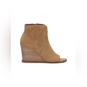 🆕. LUCKY BRAND | LURELI PEEP-TOE WEDGE BOOTIES | TAUPE | SIZE: 8